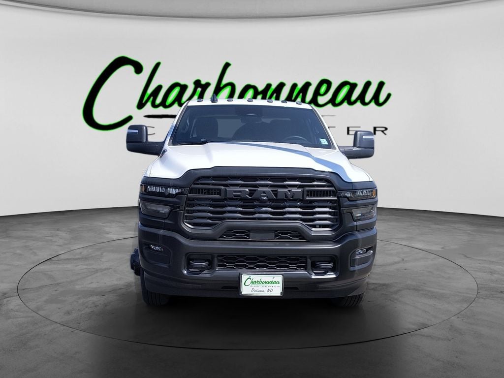 New 2026 Bright White Clear-Coat Exterior Paint RAM RAM 3500 TRADESMAN CREW CAB CHASSIS 4X4 60