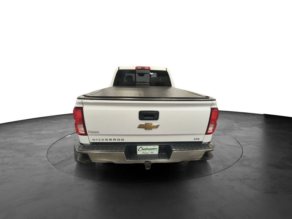 Used 2018 Summit White Chevrolet 1LZ image 19