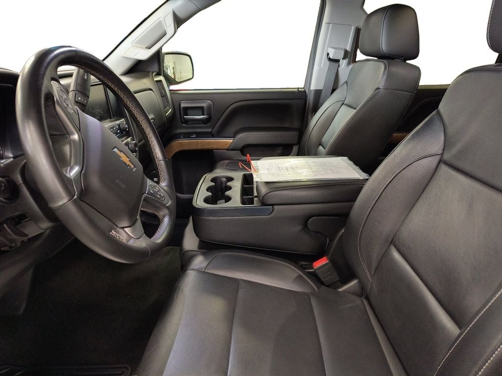 Used 2018 Summit White Chevrolet 1LZ image 10