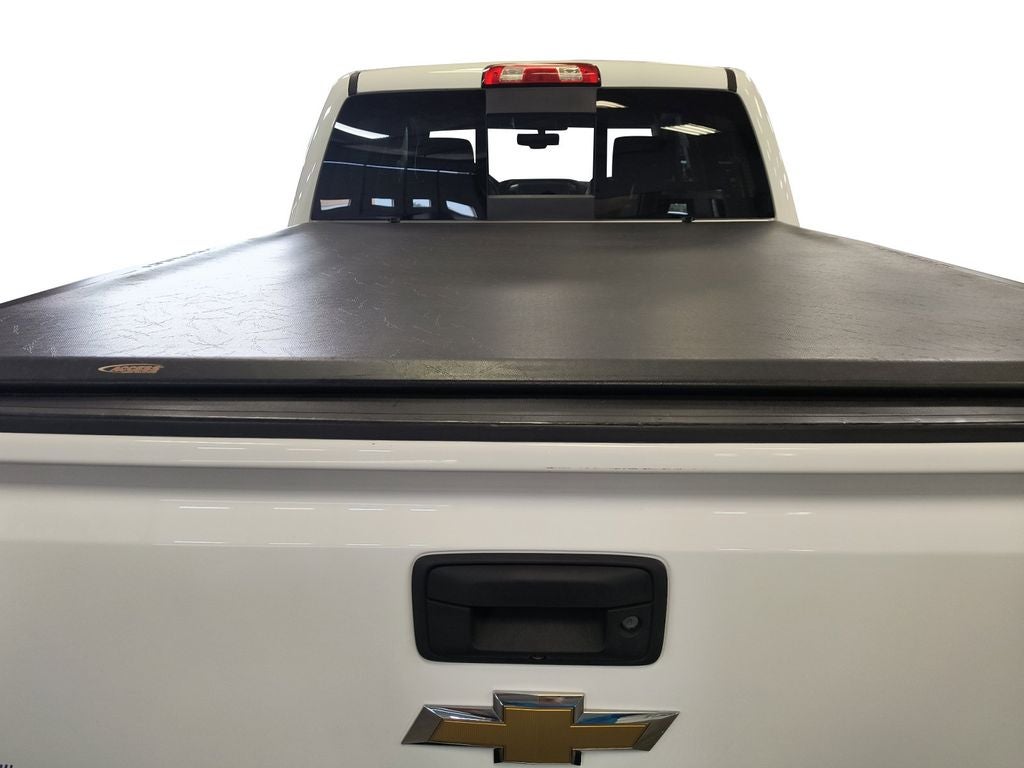 Used 2018 Summit White Chevrolet 1LZ image 19