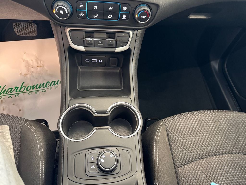 Used 2024 Summit White GMC AWD SLE image 15