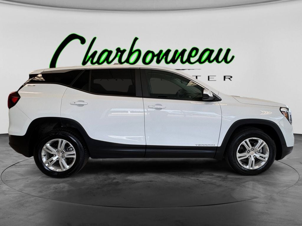 Used 2024 Summit White GMC AWD SLE image 6