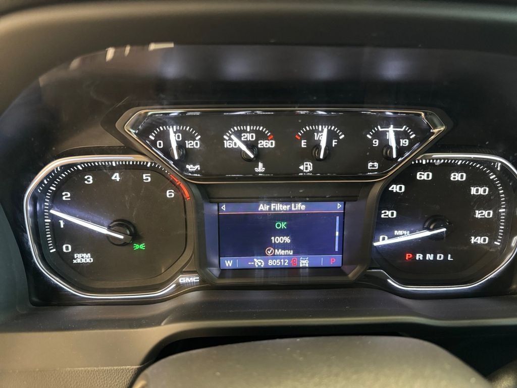 Used 2022 Cayenne Red Tintcoat GMC 4WD Crew Cab Short Box AT4 image 14