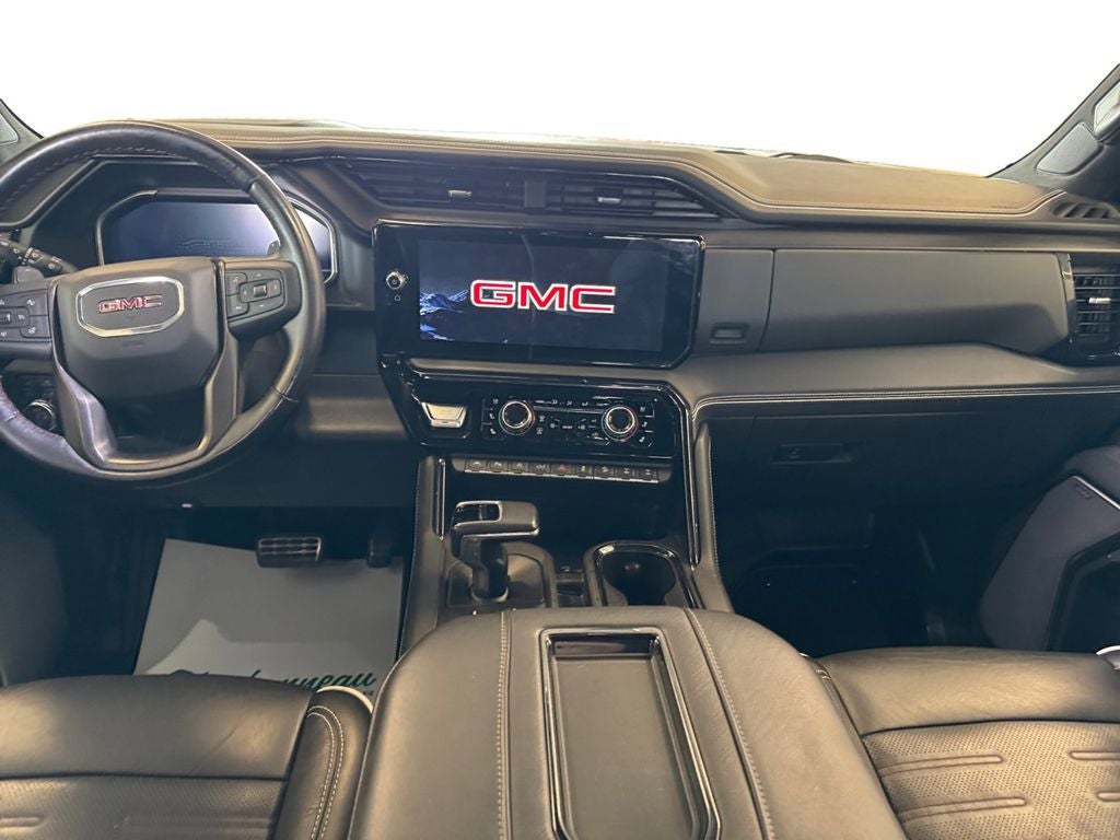 Used 2022 Quicksilver Metallic GMC 4WD Crew Cab Short Box AT4X image 12