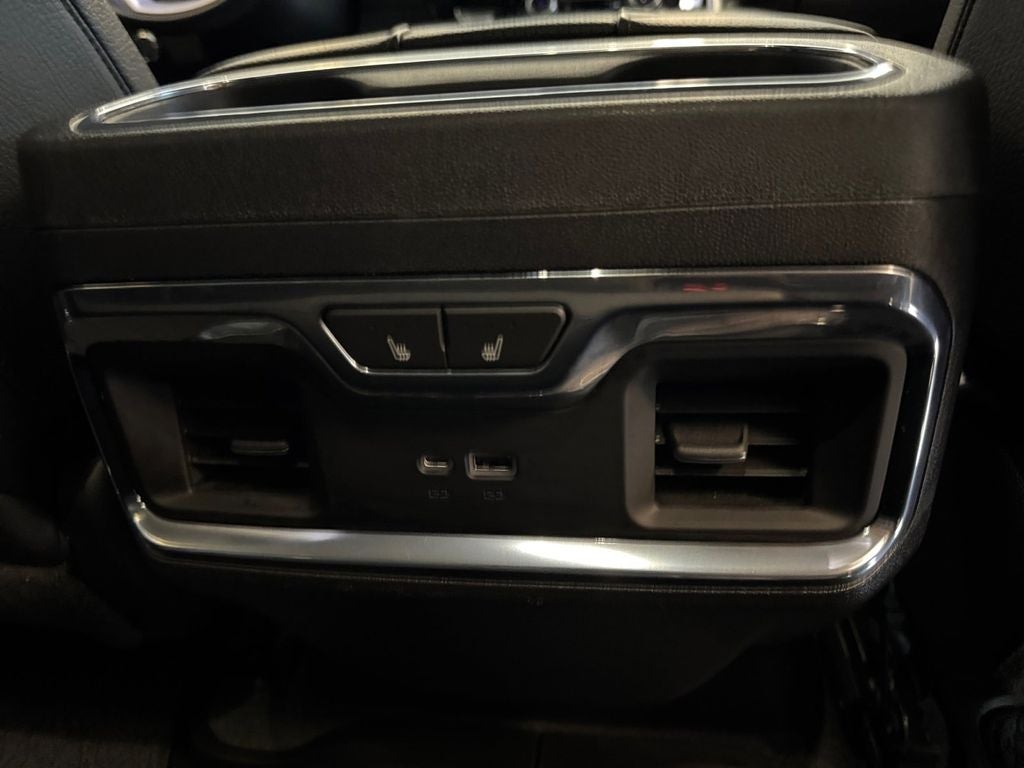 Used 2023 Titanium Rush Metallic GMC 4WD Crew Cab Short Box Denali image 23