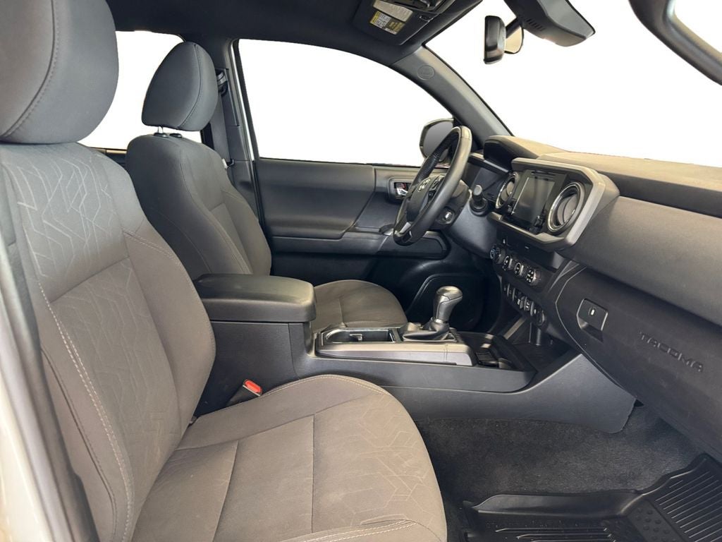 Used 2019 Super White Toyota TRD Off Road image 17
