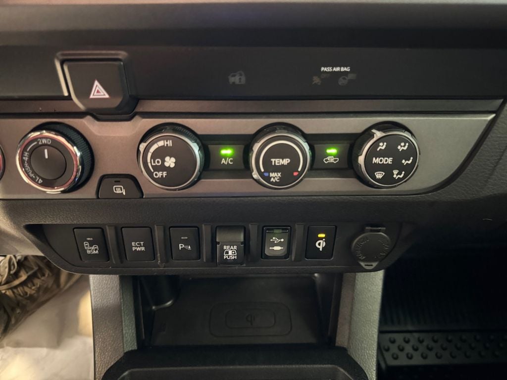 Used 2019 Super White Toyota TRD Off Road image 21