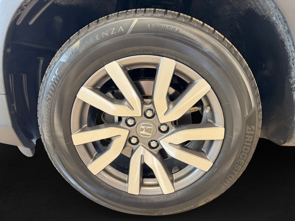 Used 2020 Platinum White Pearl Honda EX-L image 9