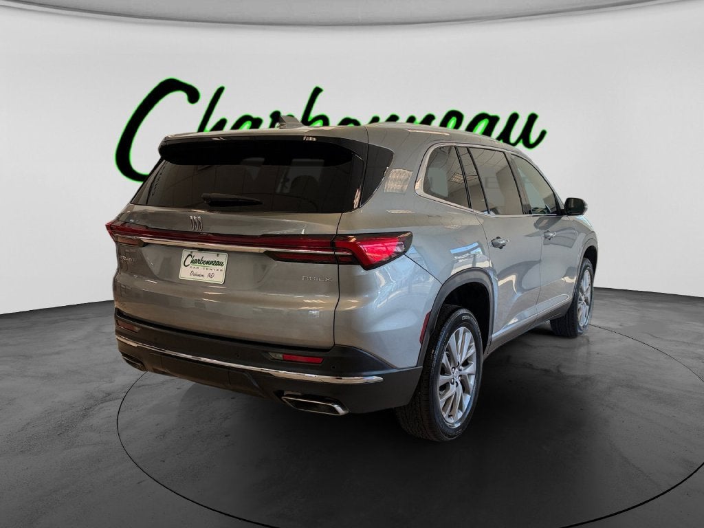 Used 2025 Moonstone Gray Metallic Buick Preferred FWD image 5