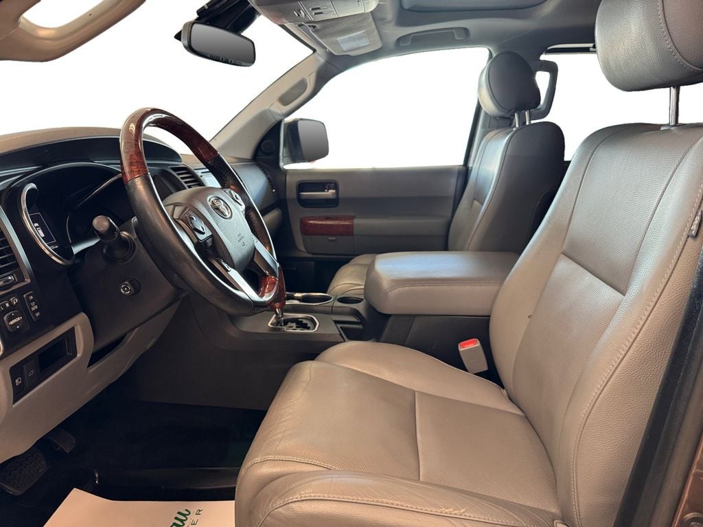 Used 2018 Toasted Walnut Pearl Toyota Platinum image 10