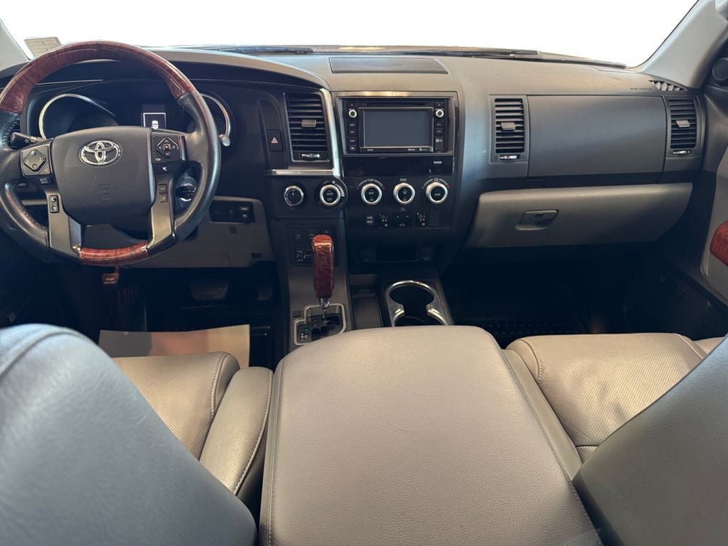 Used 2018 Toasted Walnut Pearl Toyota Platinum image 12
