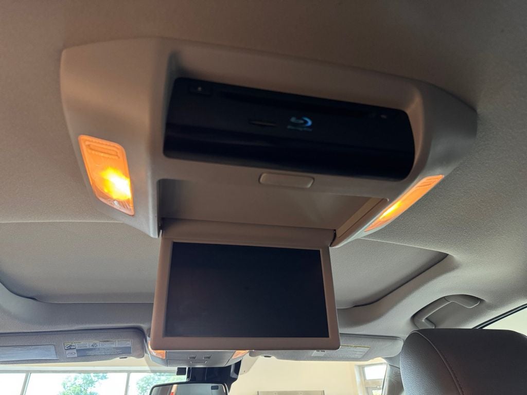 Used 2018 Toasted Walnut Pearl Toyota Platinum image 21