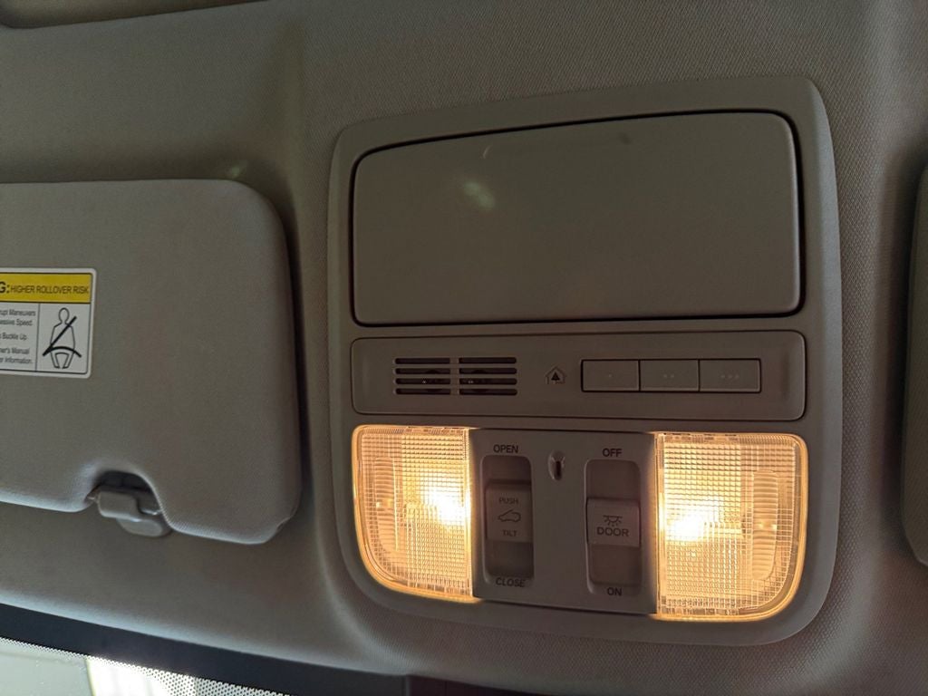 Used 2021 Platinum White Pearl Honda AWD Touring image 20