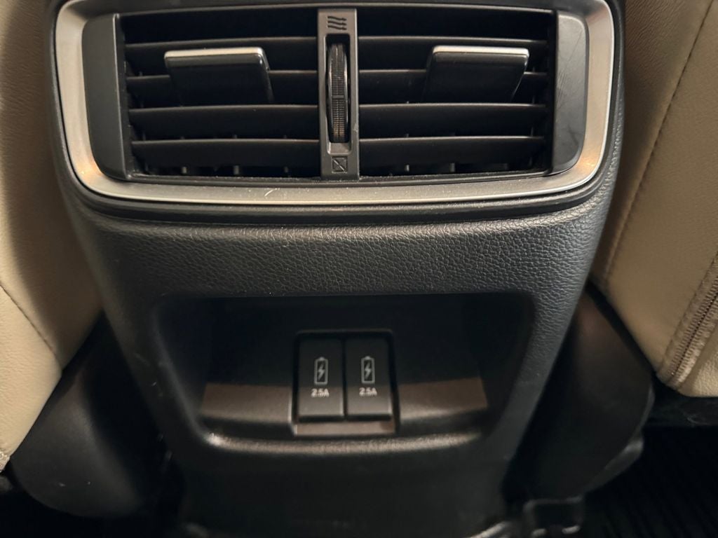 Used 2021 Platinum White Pearl Honda AWD Touring image 22