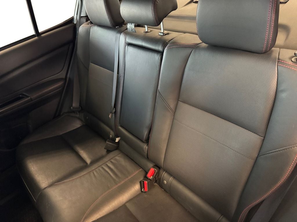 Used 2021 Ice Silver Metallic Subaru Limited image 16