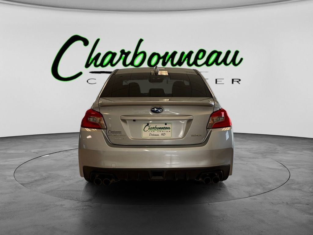Used 2021 Ice Silver Metallic Subaru Limited image 4