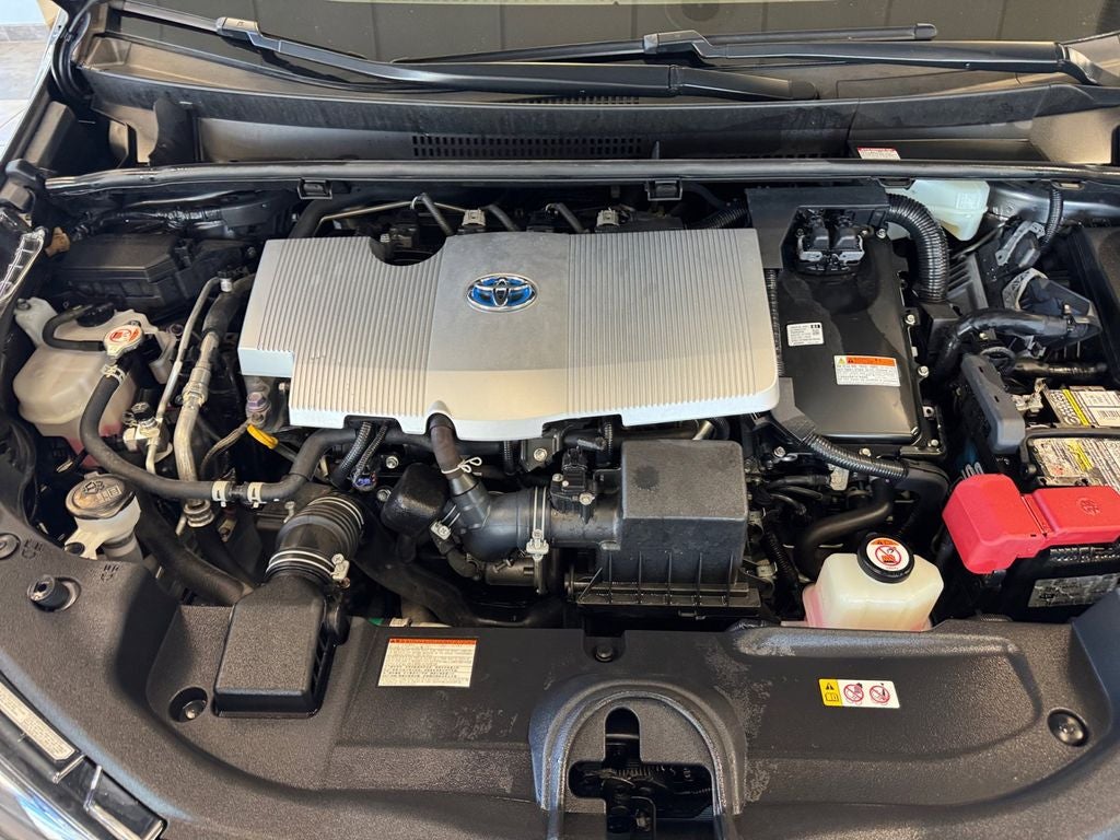 Used 2021 Grey Toyota LE image 20