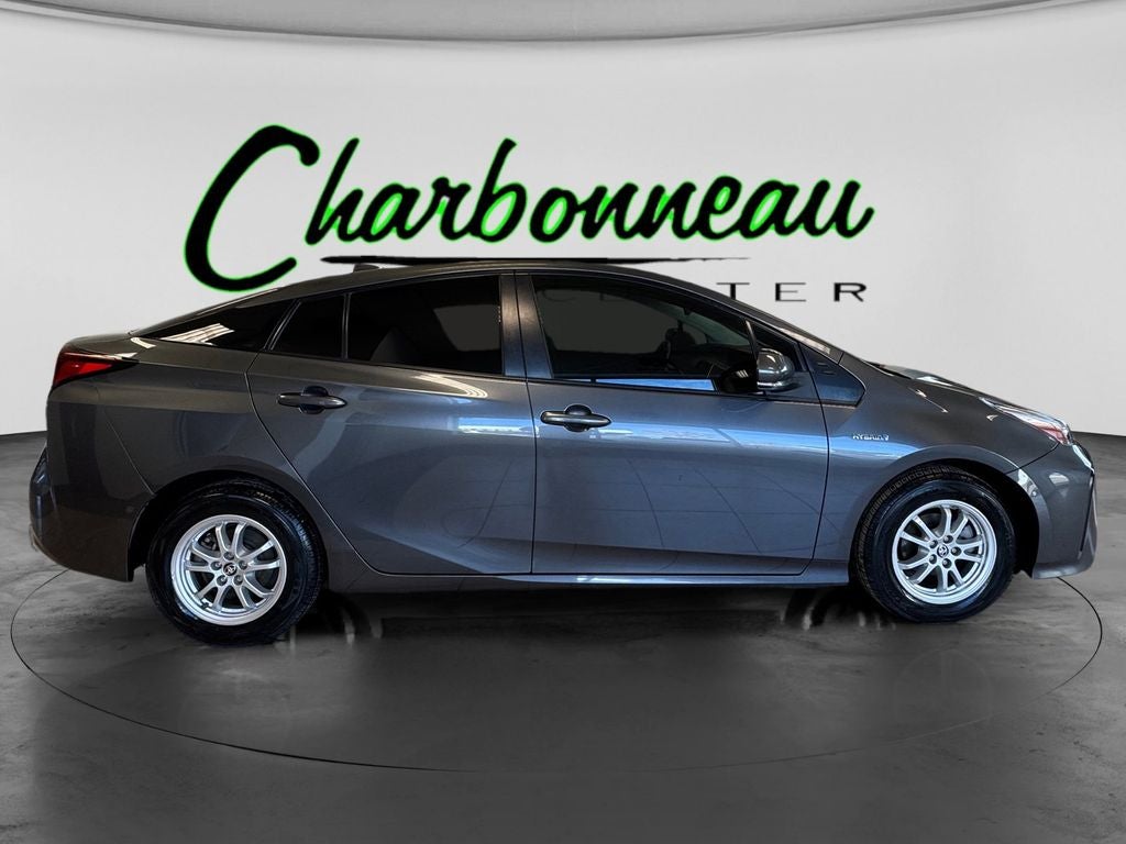 Used 2021 Grey Toyota LE image 6