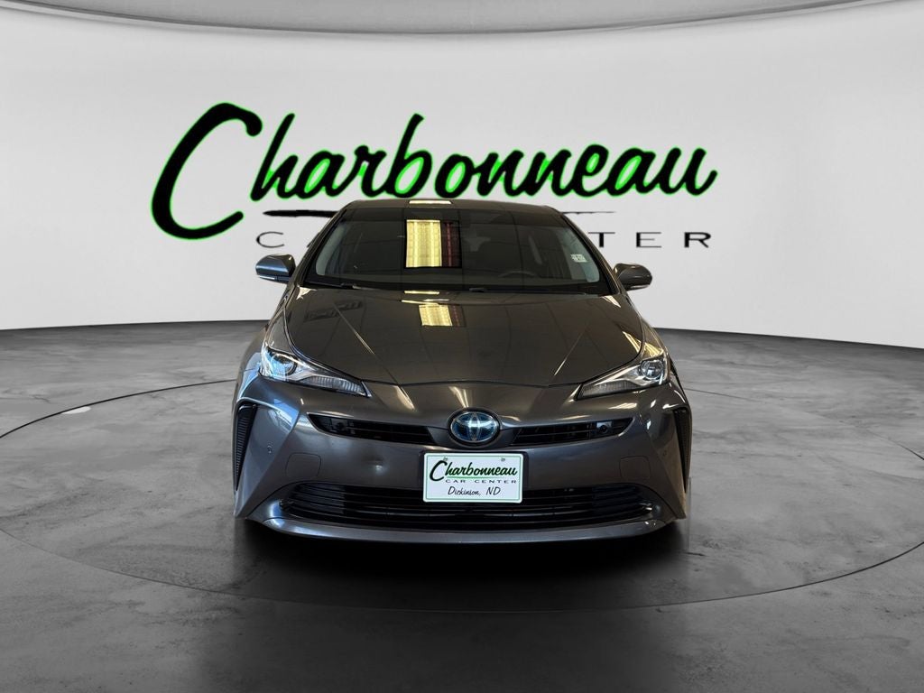 Used 2021 Grey Toyota LE image 8