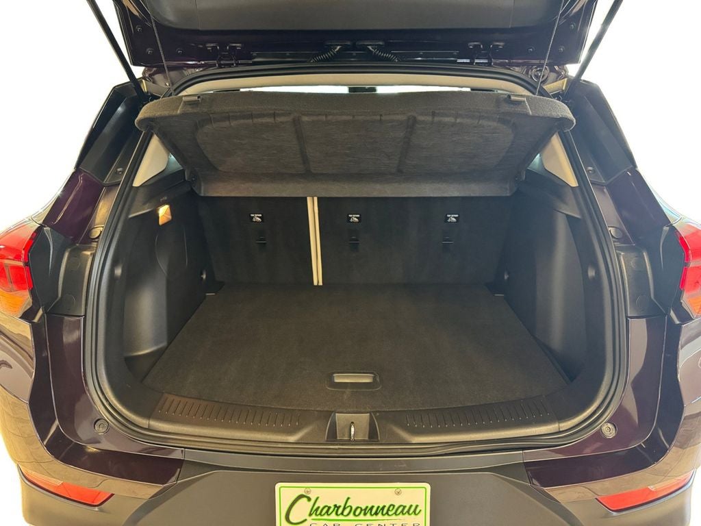 Used 2020 Black Currant Metallic Buick AWD Select image 19