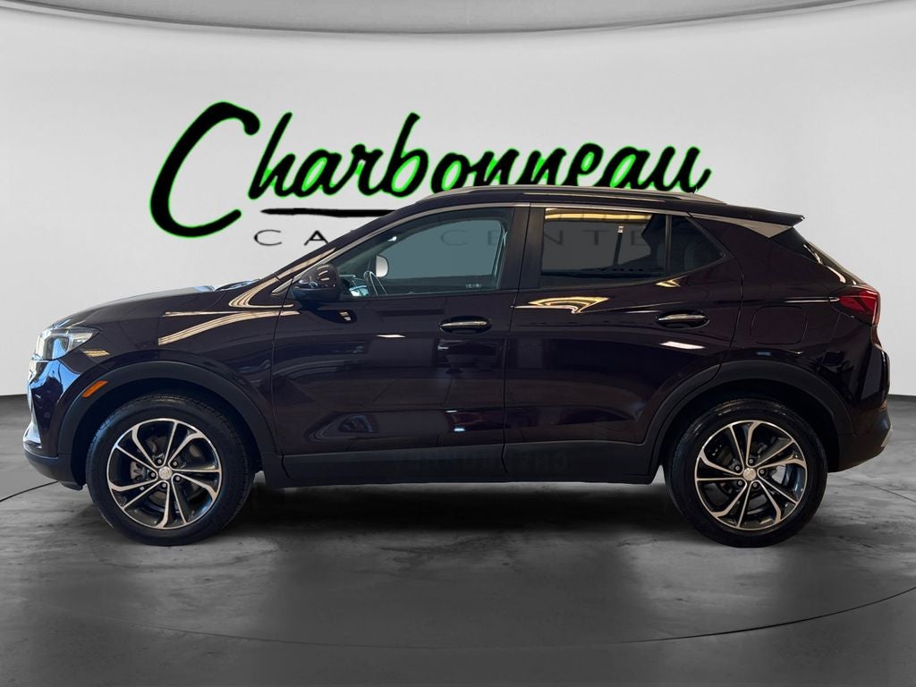 Used 2020 Black Currant Metallic Buick AWD Select image 2
