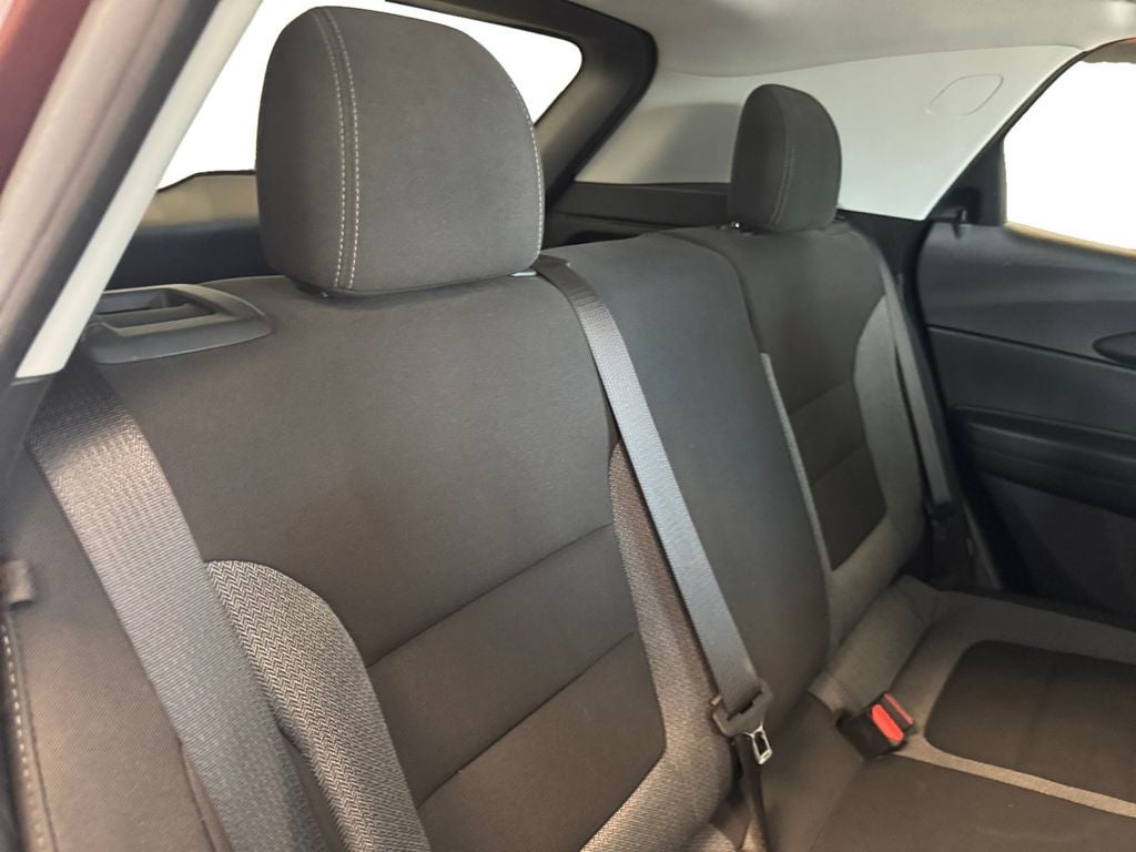 Used 2022 Mahogany Red Metallic Chevrolet FWD LT image 18