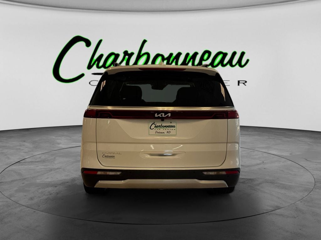 Used 2024 Snow White Pearl Kia SX Prestige image 4