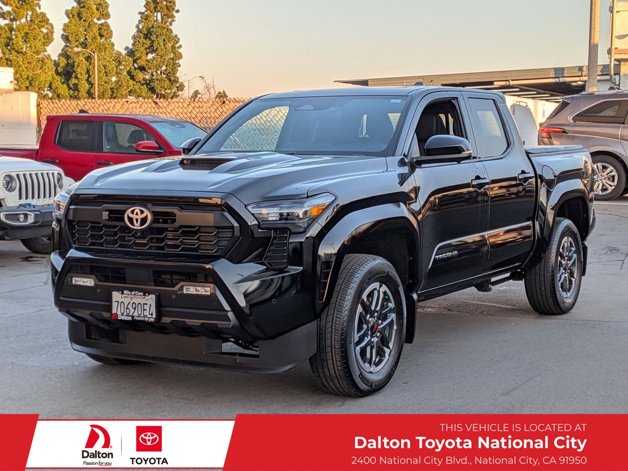 2025 Toyota TACOMA TRD SPORT