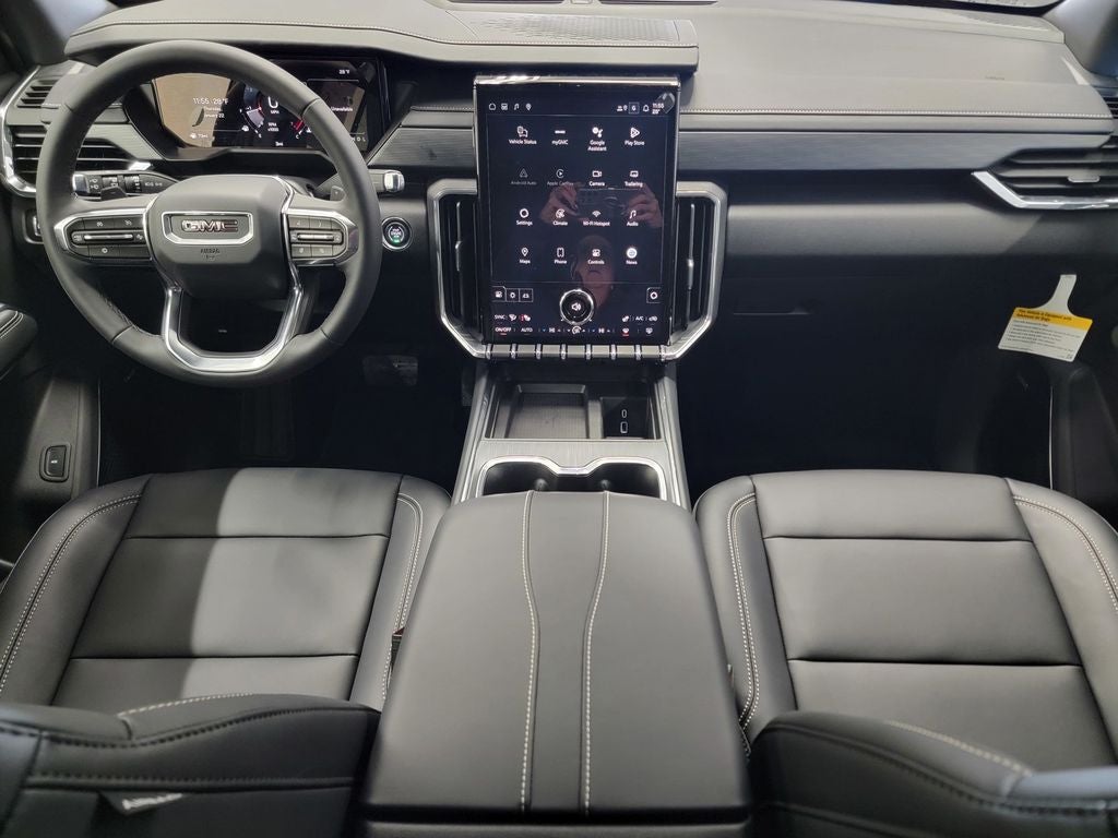 View vehicle photo 4