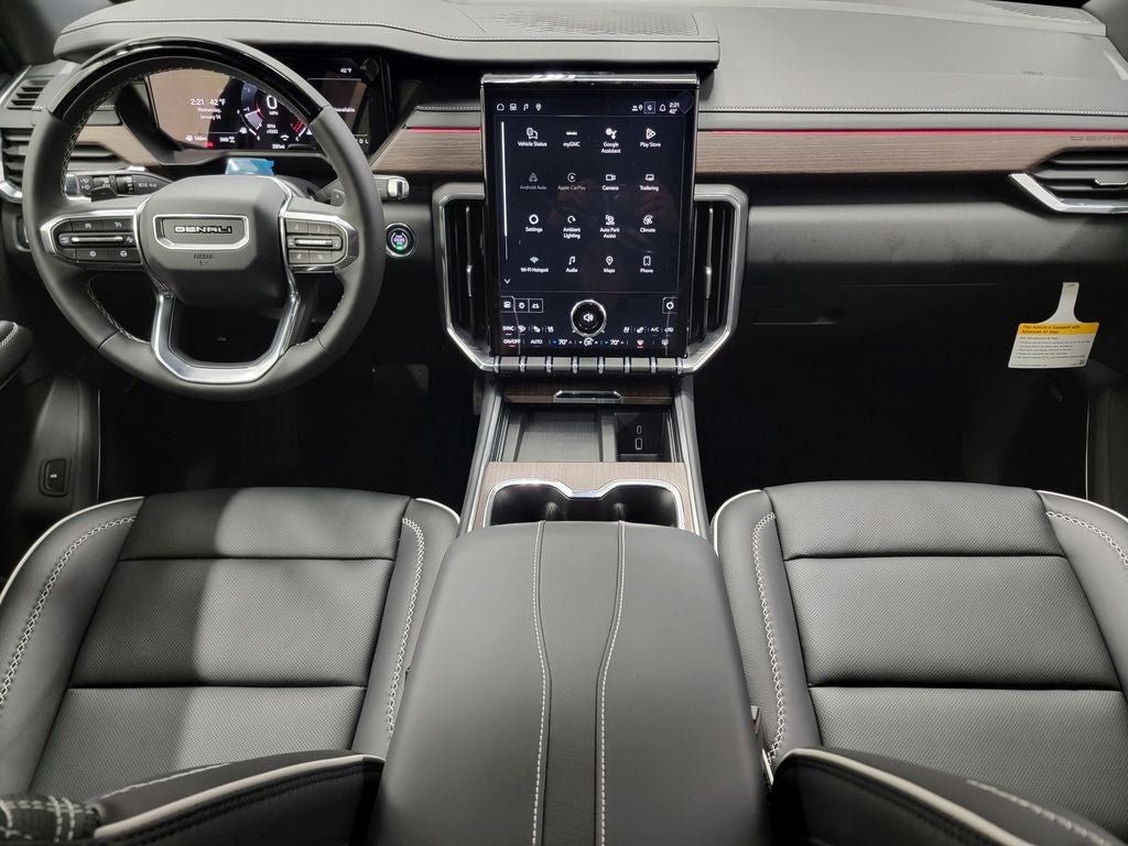 View vehicle photo 4