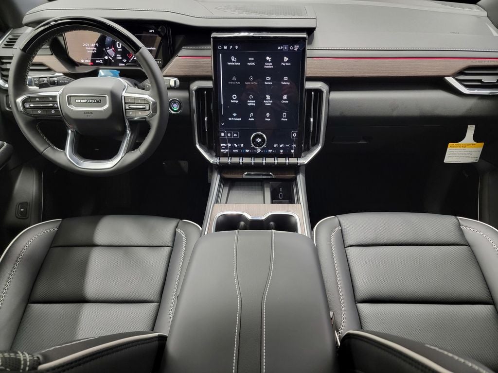 View vehicle photo 3