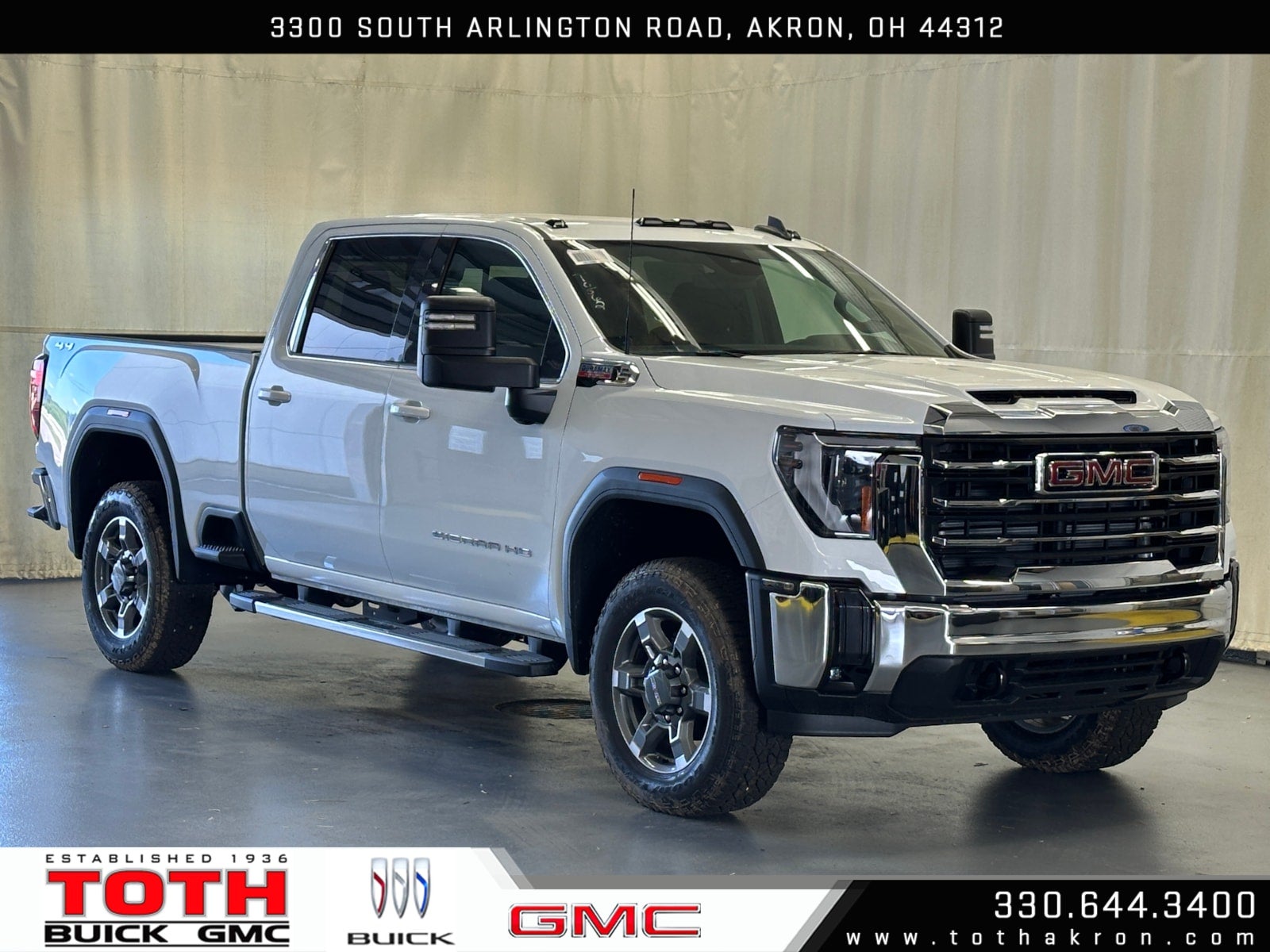 Summit White 2026 GMC Sierra 2500HD Pickup Truck Four-Wheel Drive Automatic