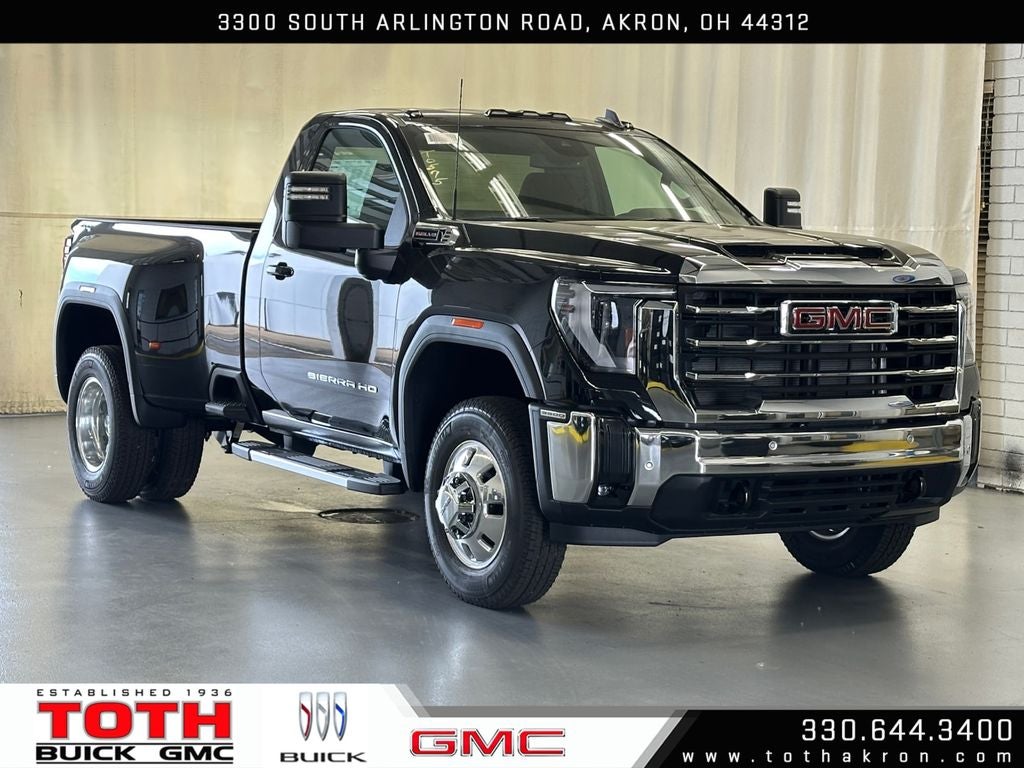 Onyx Black 2026 GMC Sierra 3500HD Pickup Truck Four-Wheel Drive Automatic