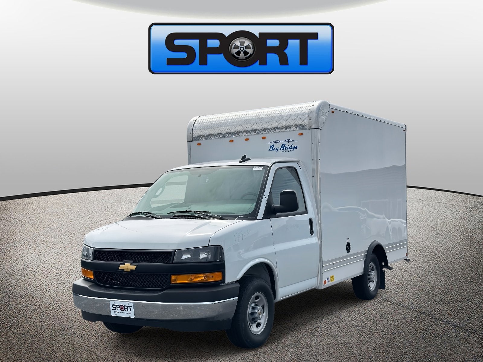 Summit White 2024 Chevrolet Express Chassis 3500 Cutaway 139 Van Rear-Wheel Drive Automatic