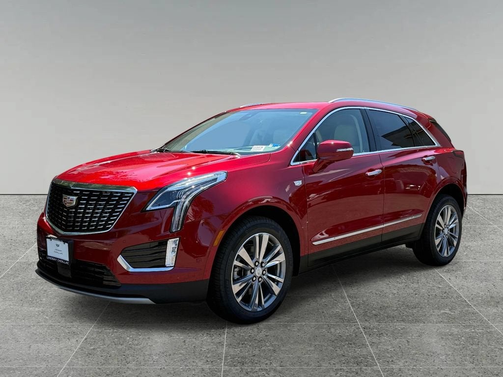Radiant Red Tintcoat 2026 Cadillac XT5 SUV / Crossover Front-Wheel Drive Automatic