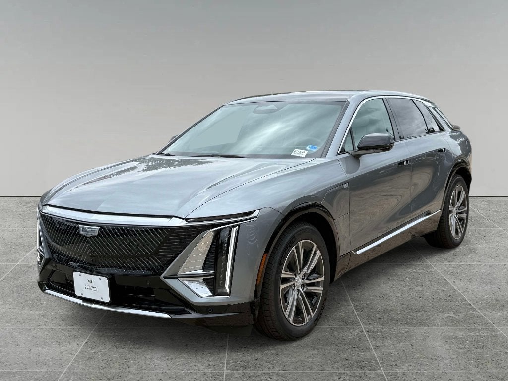 Argent Silver Metallic 2027 Cadillac LYRIQ SUV / Crossover Rear-Wheel Drive Automatic