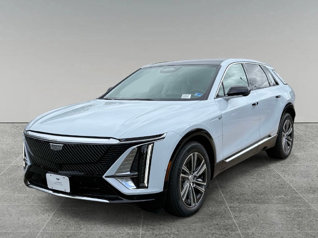 Vibrant White Tricoat 2027 Cadillac LYRIQ SUV / Crossover All-Wheel Drive Automatic