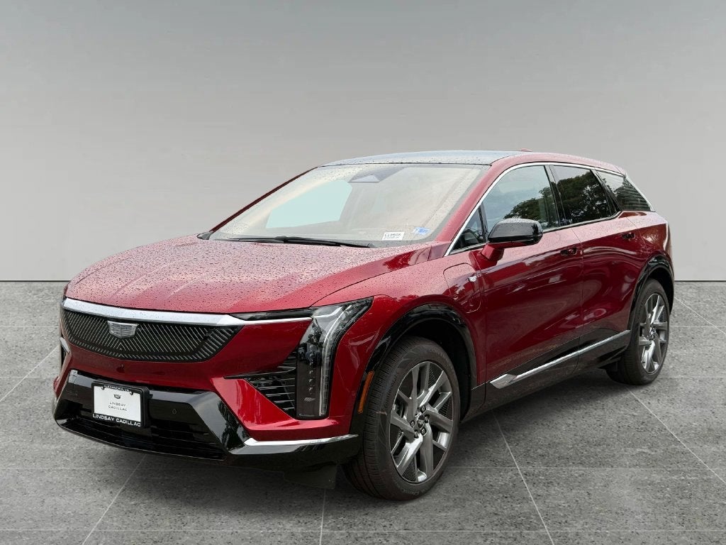 Radiant Red Tintcoat 2027 Cadillac OPTIQ SUV / Crossover Rear-Wheel Drive Automatic