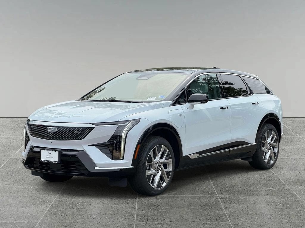 Vibrant White Tricoat 2027 Cadillac OPTIQ SUV / Crossover Rear-Wheel Drive Automatic