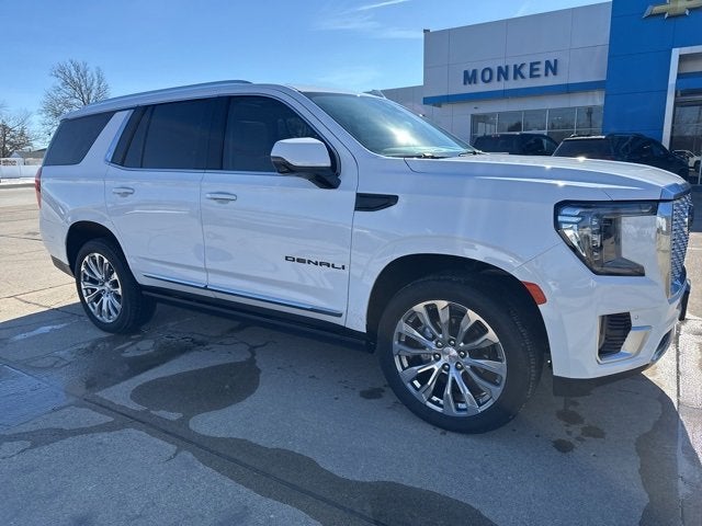 2023 GMC Yukon Denali 4WD