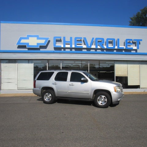Sheer Silver Metallic 2011 Chevrolet Tahoe SUV / Crossover Four-Wheel Drive Automatic