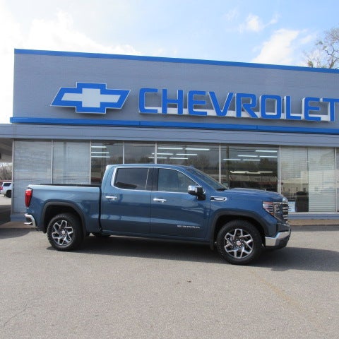 Pacific Blue Metallic 2021 GMC Sierra 1500 SLT Crew Cab RWD Pickup Truck 4X2 Automatic