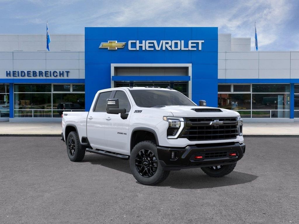 Summit White 2026 Chevrolet Silverado 2500HD LT Crew Cab 4WD Pickup Truck Four-Wheel Drive Automatic