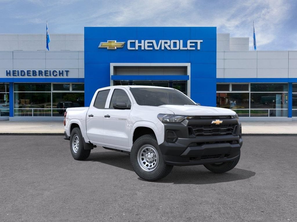 Summit White 2026 Chevrolet Colorado Pickup Truck Four-Wheel Drive Automatic