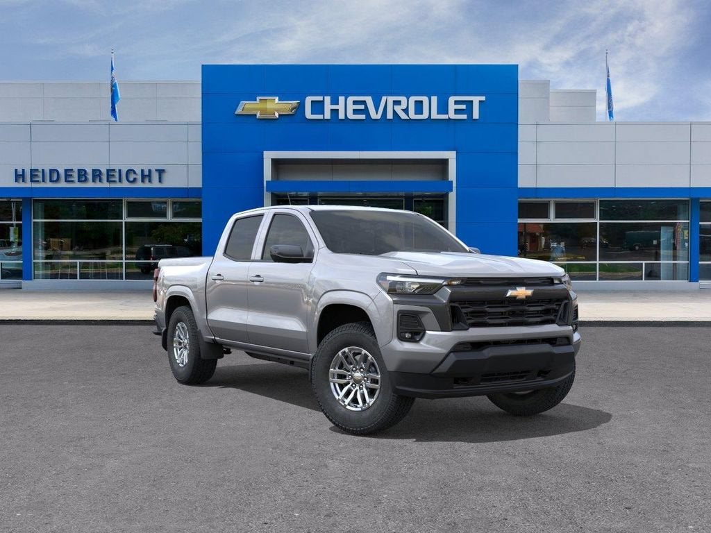 Sterling Gray Metallic 2026 Chevrolet Colorado Pickup Truck Four-Wheel Drive Automatic