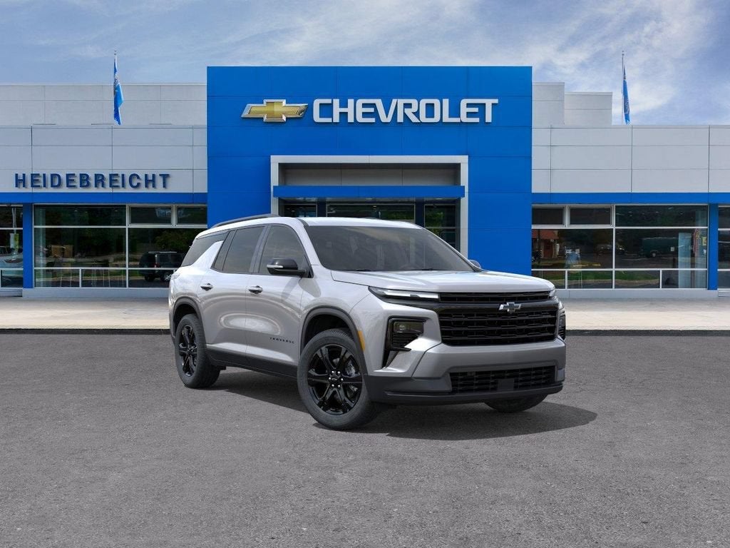 Sterling Gray Metallic 2027 Chevrolet Traverse SUV / Crossover Four-Wheel Drive Automatic