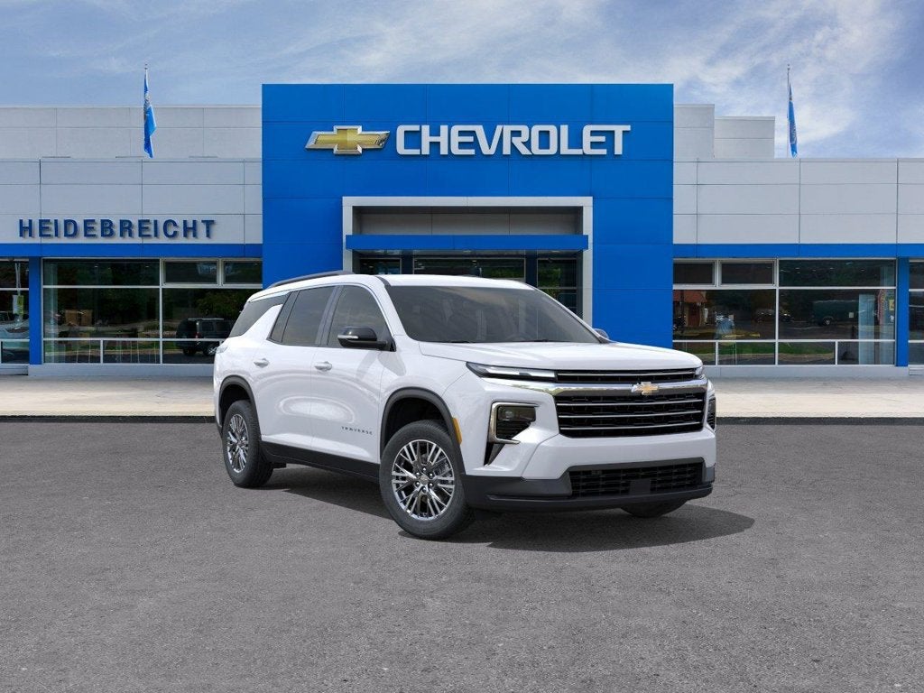 Summit White 2027 Chevrolet Traverse SUV / Crossover Four-Wheel Drive Automatic