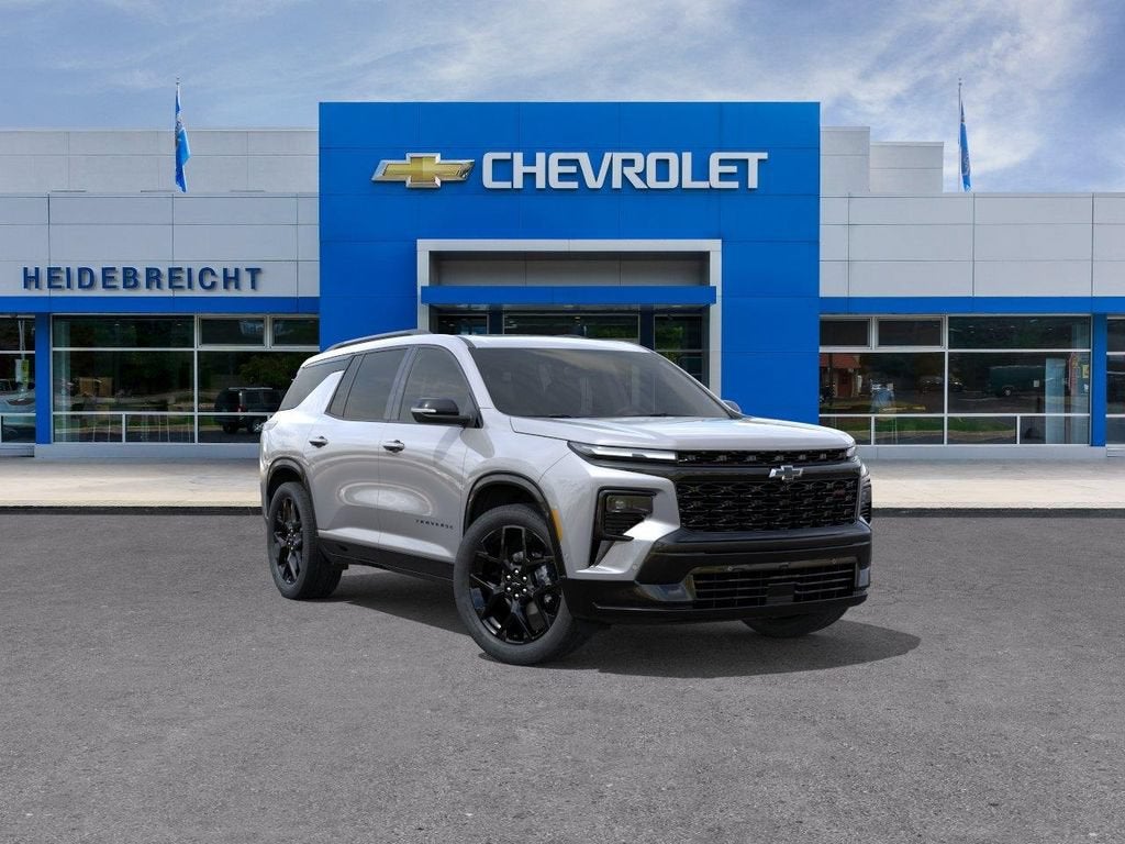 Sterling Gray Metallic 2026 Chevrolet Traverse SUV / Crossover Four-Wheel Drive Automatic