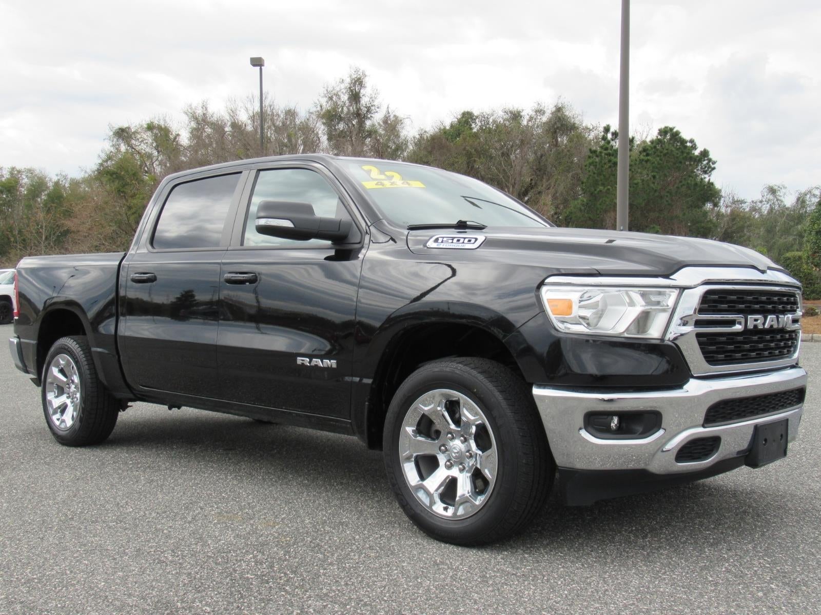 Black 2022 RAM 1500 Big Horn Crew Cab 4WD Pickup Truck Four-Wheel Drive Automatic