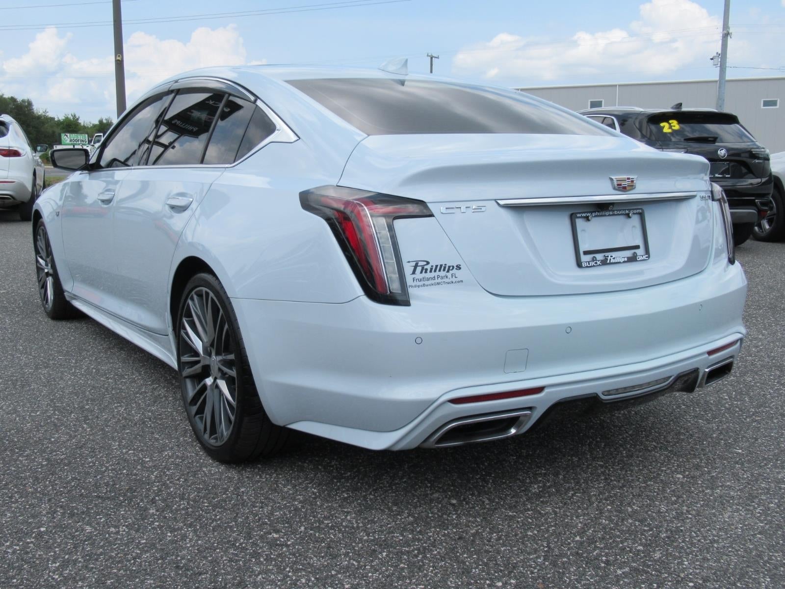 View vehicle photo 5